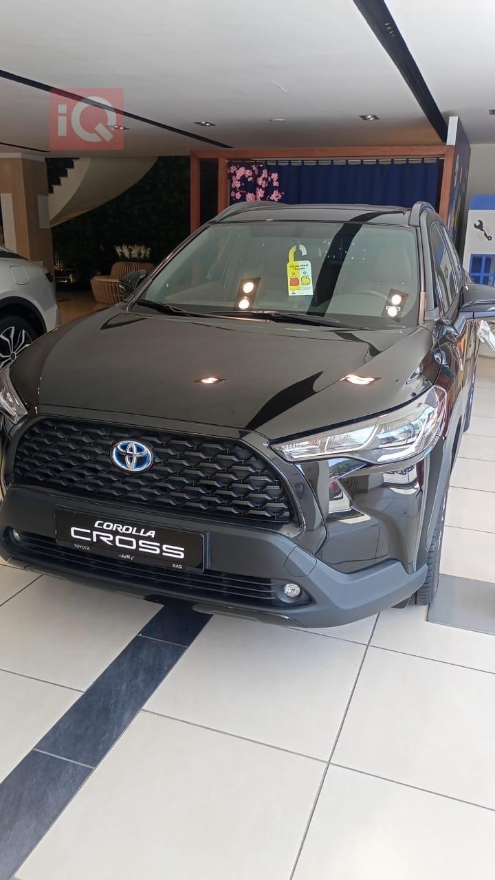 تۆیۆتا کۆرۆلا کرۆس